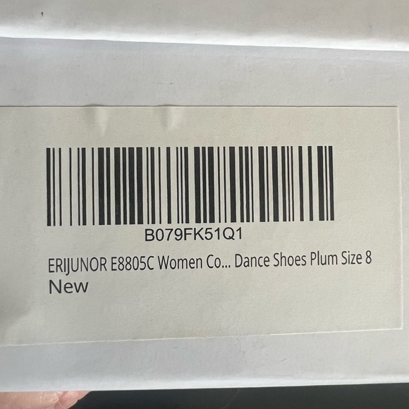 Women's Deep Purple/Plum Satin Heels  Size 8 and Clutch - Picture 9 of 10